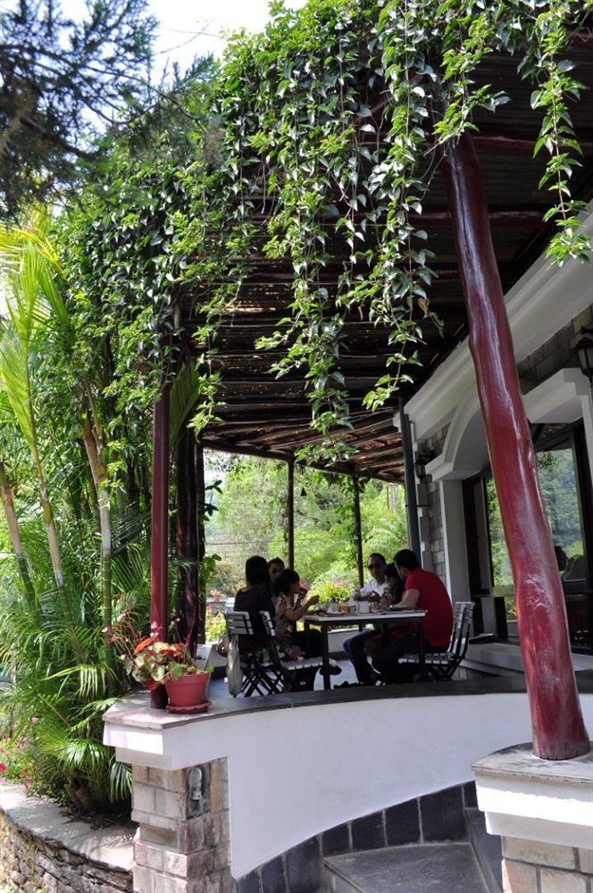 Trek-O-Tel Hotel Pokhara Exterior photo